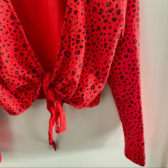 SUNDAY BEST Red Leopard Tie Front Crop Top - Picture 5 of 9